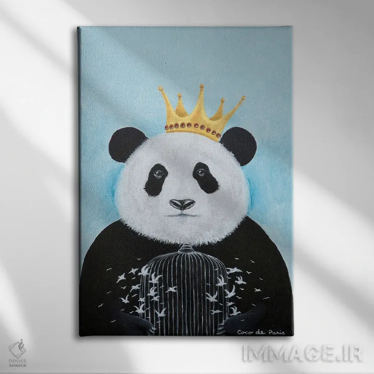 تابلو دکوراتیو پاندا با قفس پرنده اثر کوکو د پاریس - نمای روبهرو روی دیوار
