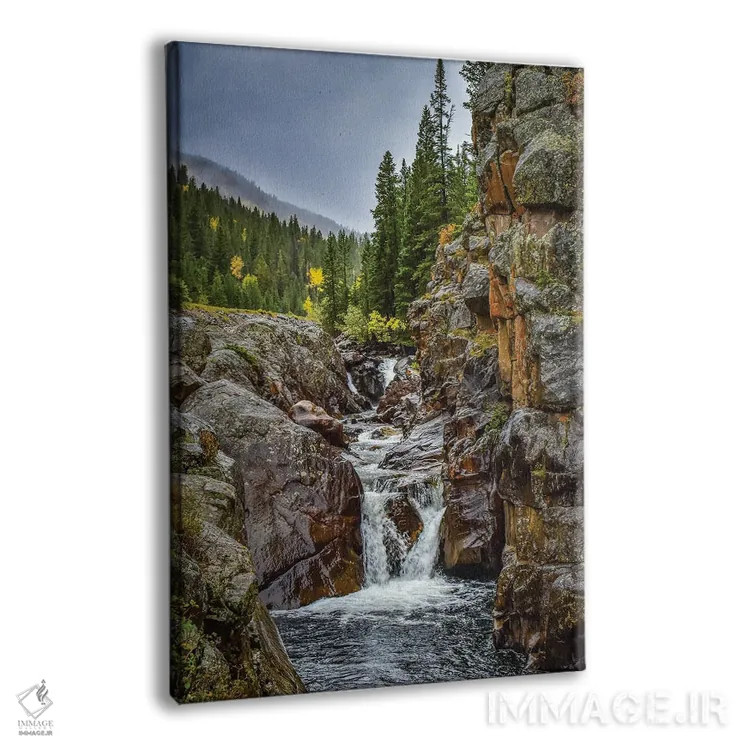 تابلو دکوراتیو آبشار پودر در پاییز اثر کریستوفر توماس - نمای پرسپکتیو محصول