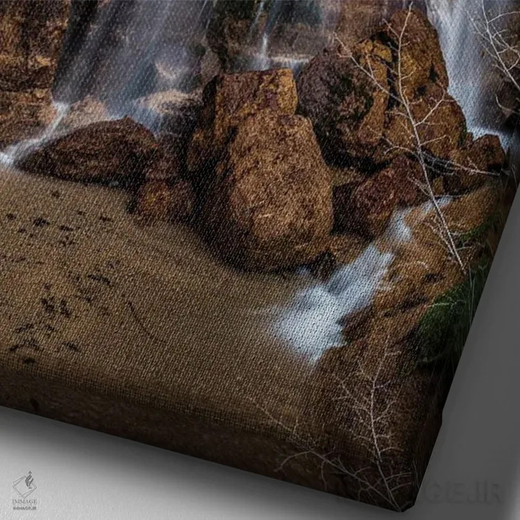 تابلو دکوراتیو آبشار اسمیت اثر کریستوفر توماس - نمای نزدیک بافت بوم