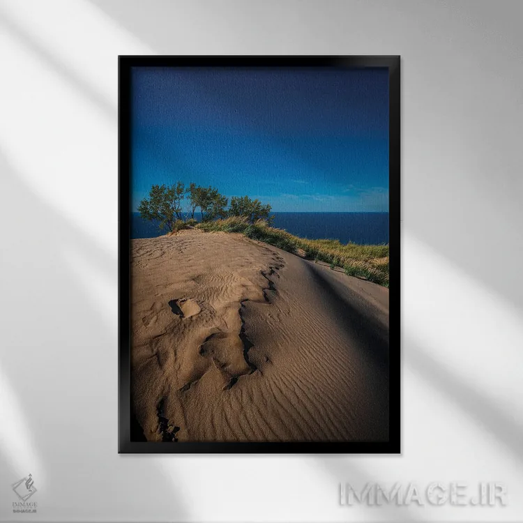 تابلو دکوراتیو تپه های شنی خرس خفته اثر کریستوفر توماس - نمای قابدار مشکی