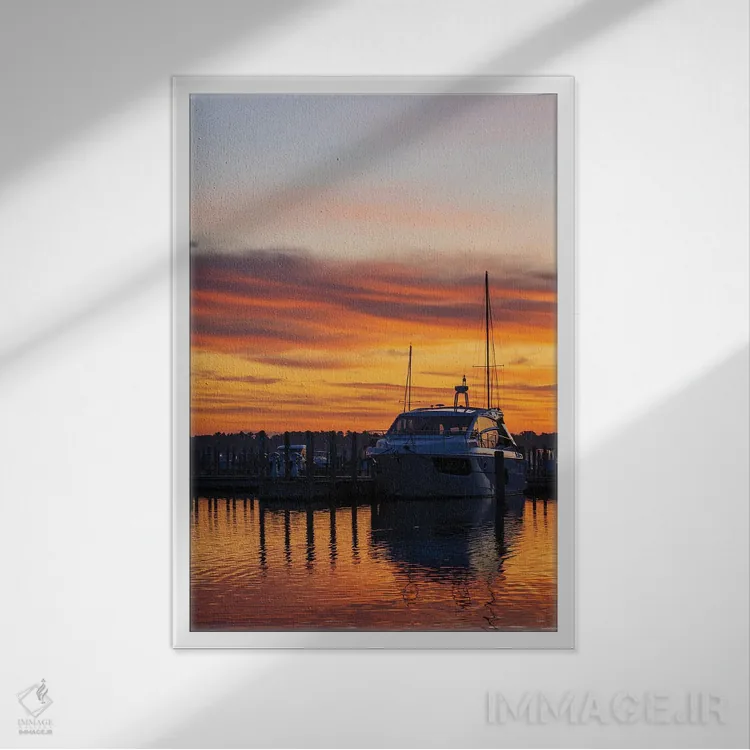 تابلو دکوراتیو سپیده دم در بندر کلینچ اثر کریستوفر توماس - نمای قابدار سفید