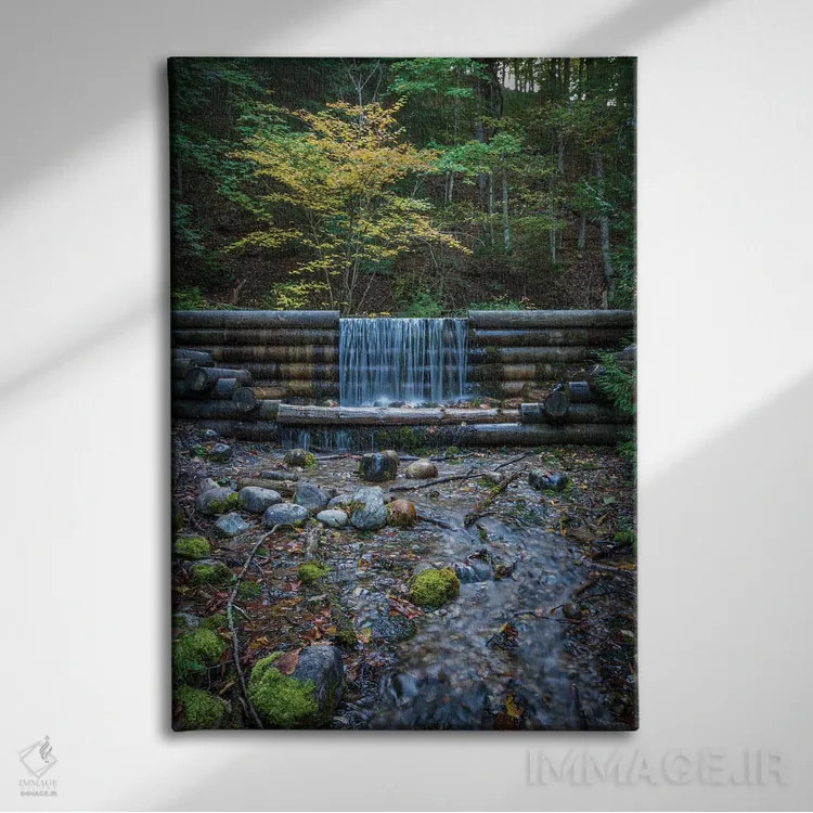 تابلو دکوراتیو آبشار آیارگو اسپرینگز اثر کریستوفر توماس - نمای روبهرو روی دیوار