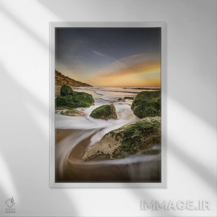 تابلو دکوراتیو طلوع خلیج وایت کلیف اثر چاد پاول - نمای قابدار سفید