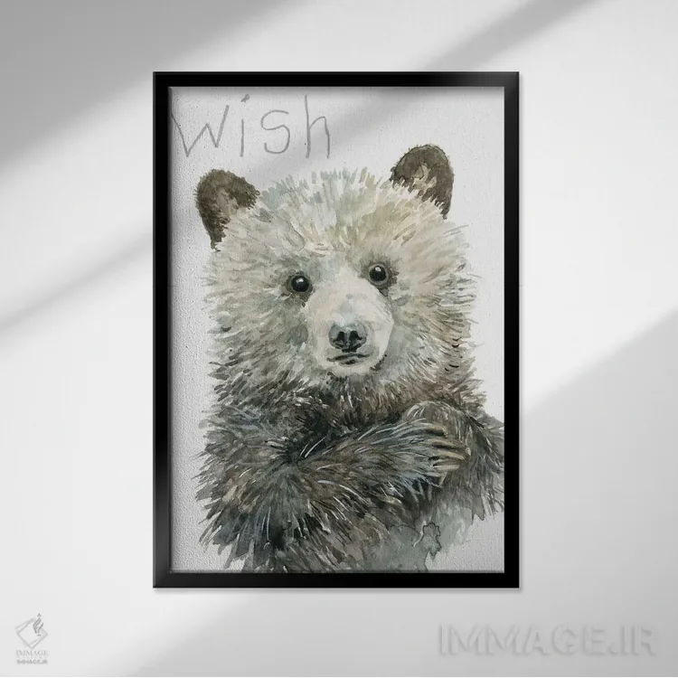 تابلو دکوراتیو خرس بچه پشمالوی جنگلی اثر کارول رابینسون - نمای قابدار مشکی