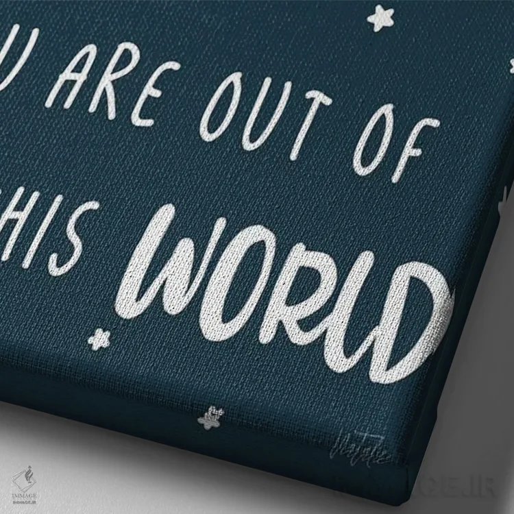 تابلو دکوراتیو گاو در فضا ۲ اثر ناتالی کارپنتری - نمای نزدیک بافت بوم