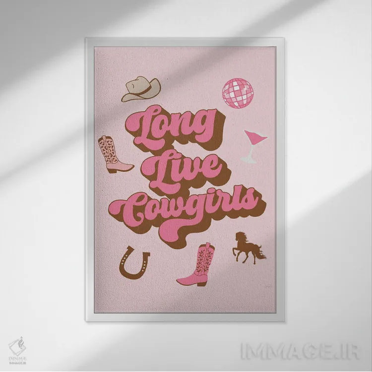 تابلو دکوراتیو زنده باد دختران گاوچران اثر ناتالی کارپنتری - نمای قابدار سفید