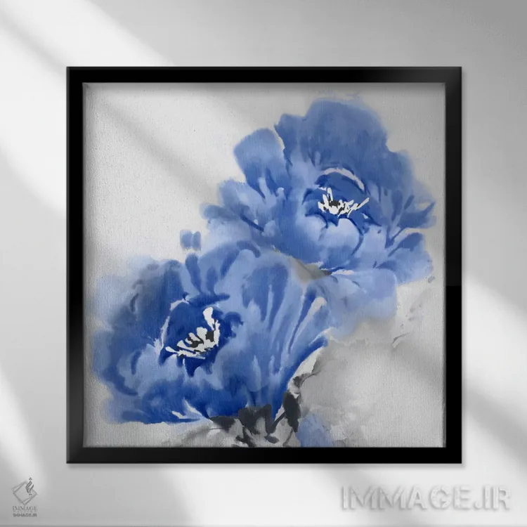 تابلو دکوراتیو شکوفه گل در نیلی ۲ اثر جسی استیونس - نمای قابدار مشکی