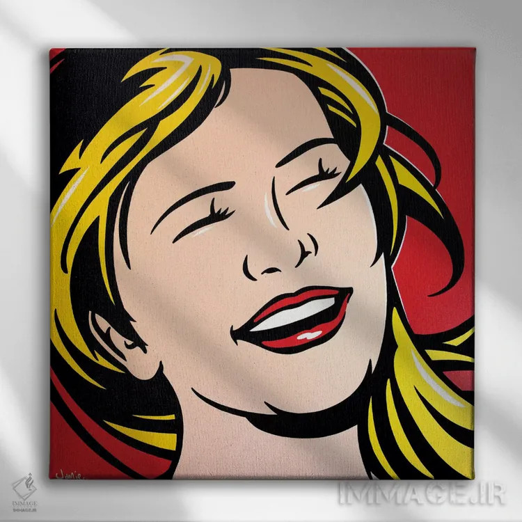 تابلو دکوراتیو دختر خندان اثر جیمز لی - نمای روبهرو روی دیوار