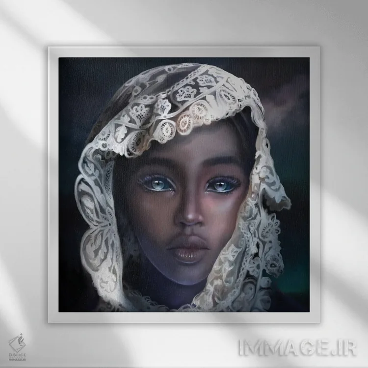 تابلو دکوراتیو کیهانی اثر جولیانا لوومر - نمای قابدار سفید