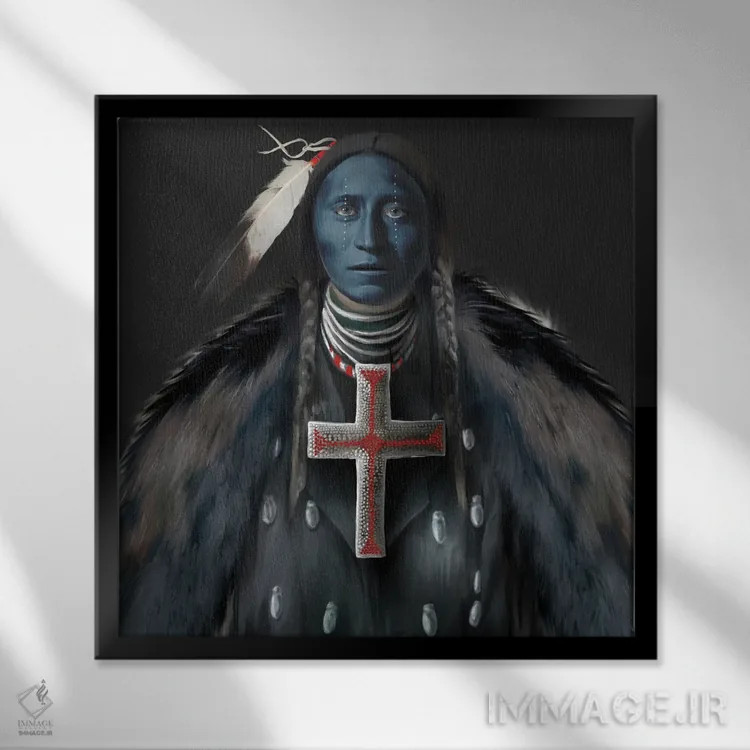 تابلو دکوراتیو صلیب نقره ای اثر جولیانا لوومر - نمای قابدار مشکی