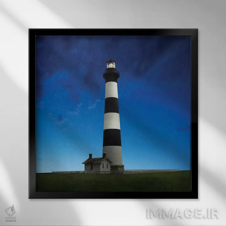 تابلو دکوراتیو فانوس دریایی در شب III اثر جیمز مک لافلین - نمای قابدار مشکی