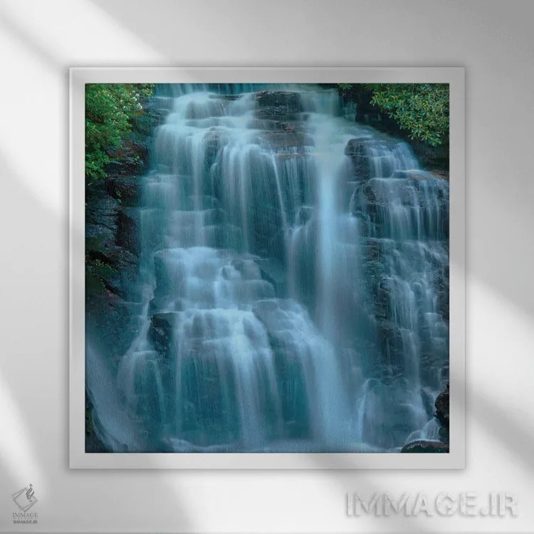 تابلو دکوراتیو پرتره آبشار III اثر جیمز مک لافلین - نمای قابدار سفید