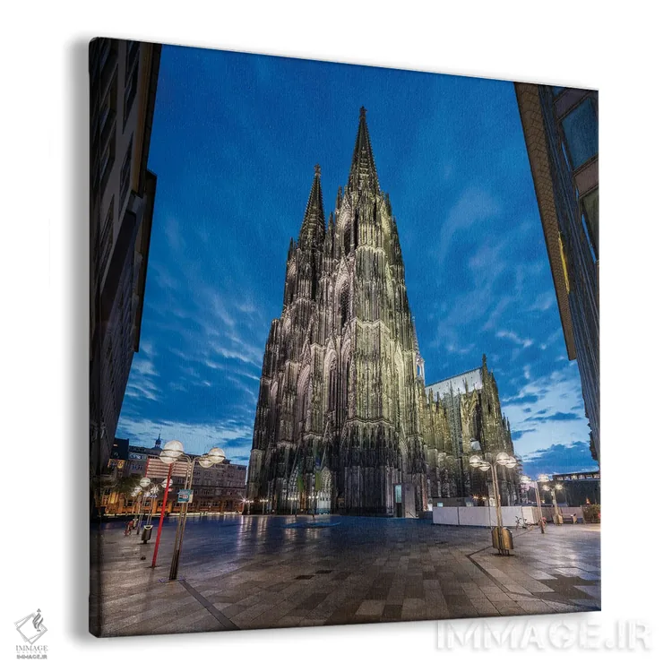 تابلو دکوراتیو کلیسای جامع کلن در شب اثر یان بکه - نمای پرسپکتیو محصول