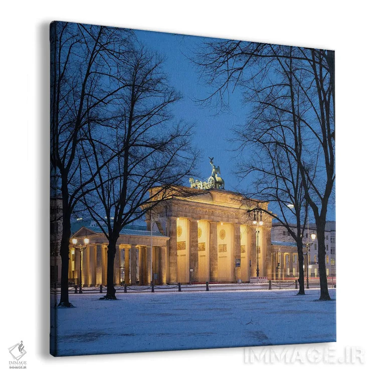 تابلو دکوراتیو Berlin, Germany,دروازه براندنبورگ در زمستان، برلین، آلمان اثر یان بکه - نمای پرسپکتیو محصول