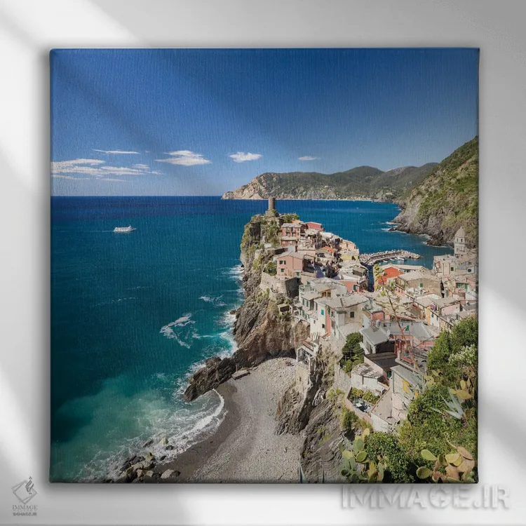 تابلو دکوراتیو Liguria, Italy,کرنیلیا قدیمی ترین روستا در چینکو تره، لیگوریا… اثر یان بکه - نمای روبهرو روی دیوار