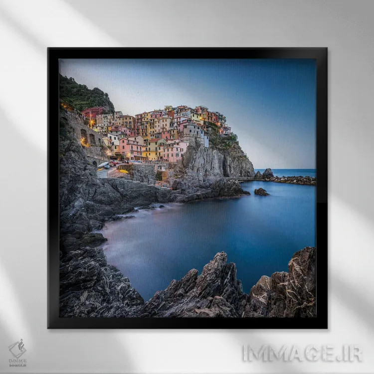 تابلو دکوراتیو Liguria, Italy,دهکده مانارولا در منطقه چینکو تره، لیگوریا، ایتا… اثر یان بکه - نمای قابدار مشکی
