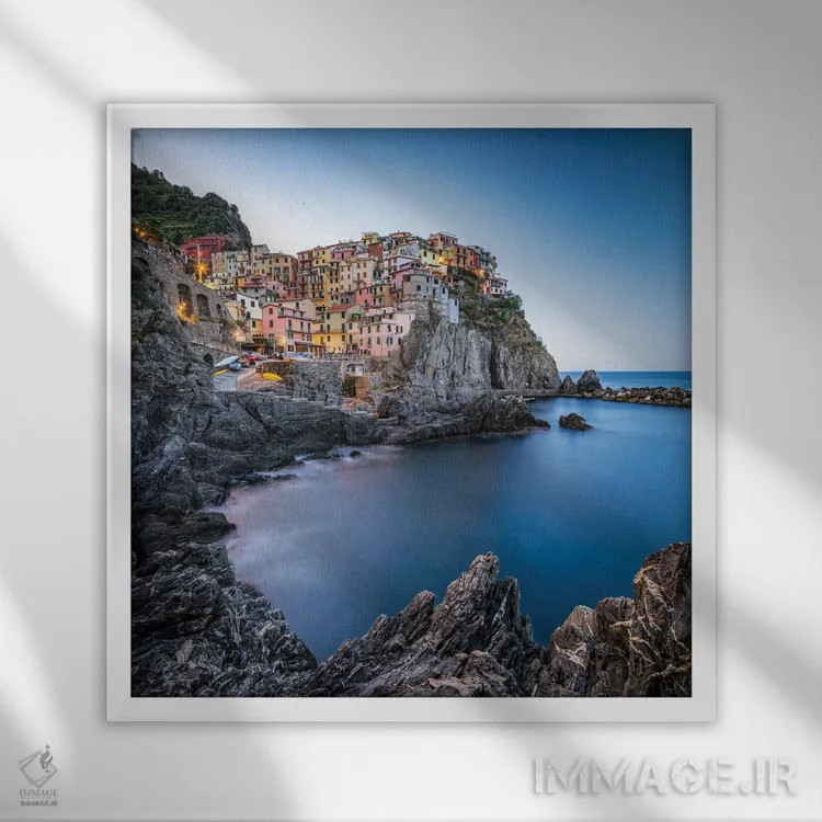 تابلو دکوراتیو Liguria, Italy,دهکده مانارولا در منطقه چینکو تره، لیگوریا، ایتا… اثر یان بکه - نمای قابدار سفید