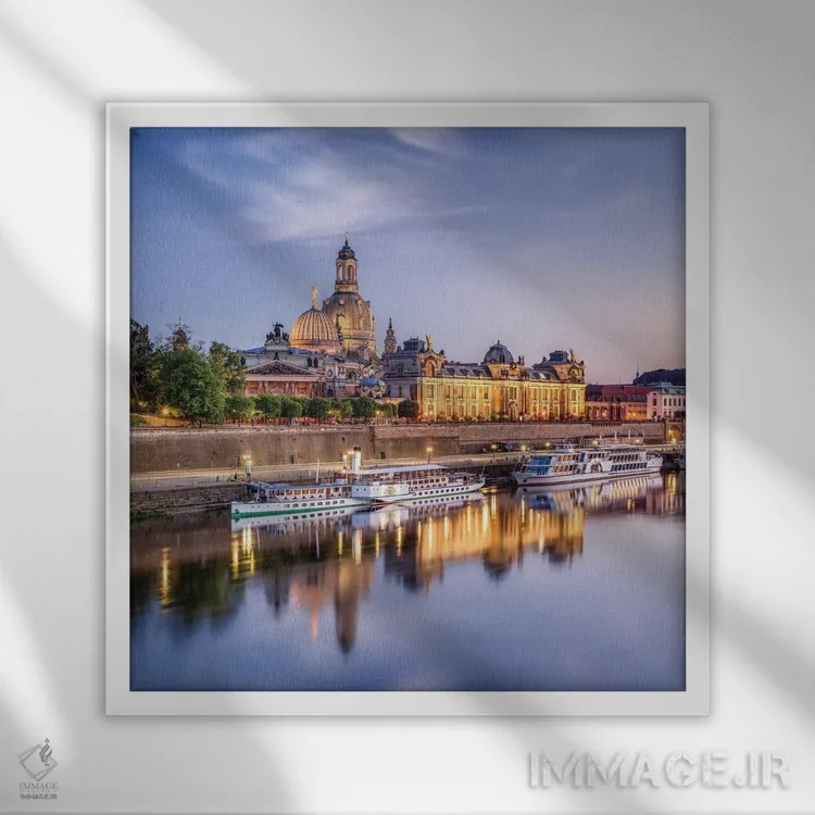 تابلو دکوراتیو Dresden, Saxony, Germany,کلیسای فرائن کیرشه در کنار رود البه، د… اثر یان بکه - نمای قابدار سفید