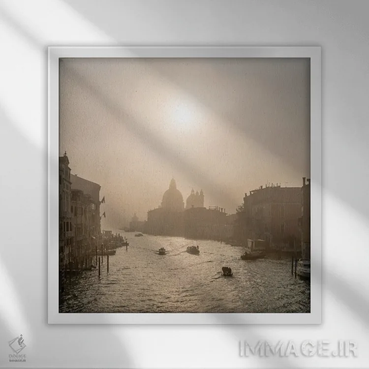 تابلو دکوراتیو Venice, Italy,مه صبحگاهی در کانال گراند، ونیز، ایتالیا اثر یان بکه - نمای قابدار سفید