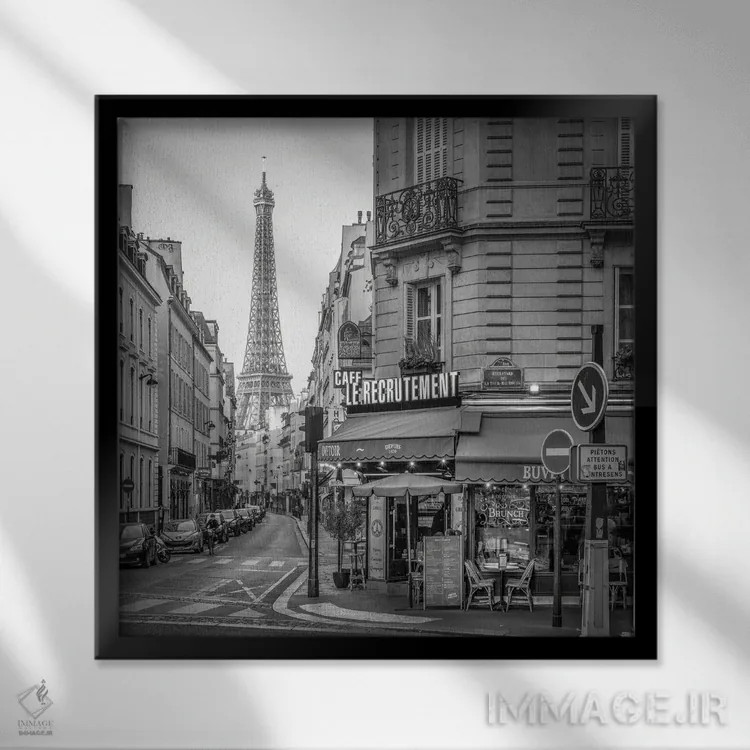 تابلو دکوراتیو Paris, France,خیابان سن دومینیک با چشم انداز برج ایفل، پاریس، ف… اثر یان بکه - نمای قابدار مشکی