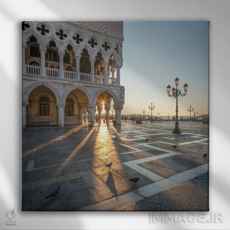 تابلو دکوراتیو Piazza San Marco , Venice, Italy,کاخ دوک ها هنگام طلوع آفتاب، م… اثر یان بکه - نمای روبهرو روی دیوار