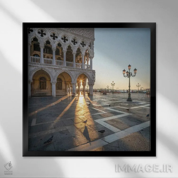 تابلو دکوراتیو Piazza San Marco , Venice, Italy,کاخ دوک ها هنگام طلوع آفتاب، م… اثر یان بکه - نمای قابدار مشکی