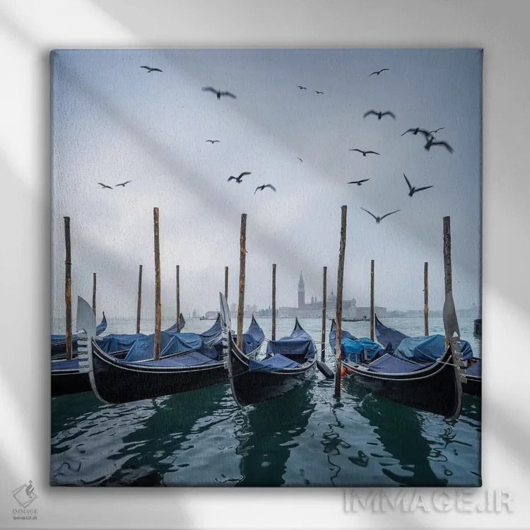 تابلو دکوراتیو Venice, Italy,جزیره سان جورجیو ماجیوره و گوندولاها در زمستان، و… اثر یان بکه - نمای روبهرو روی دیوار