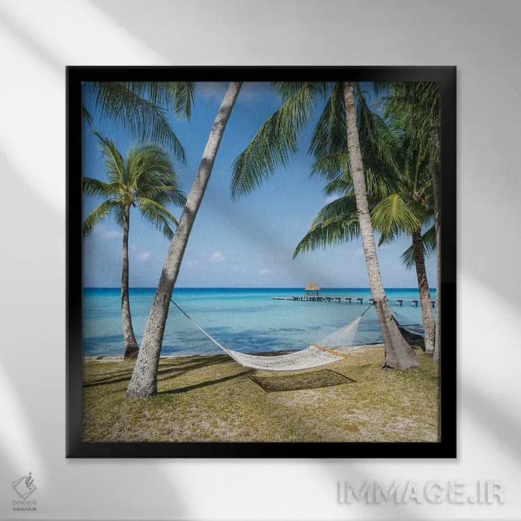 تابلو دکوراتیو French Polynesia,تعطیلات تابستانی آرامش بخش در تخت آویز در ساحل… اثر یان بکه - نمای قابدار مشکی