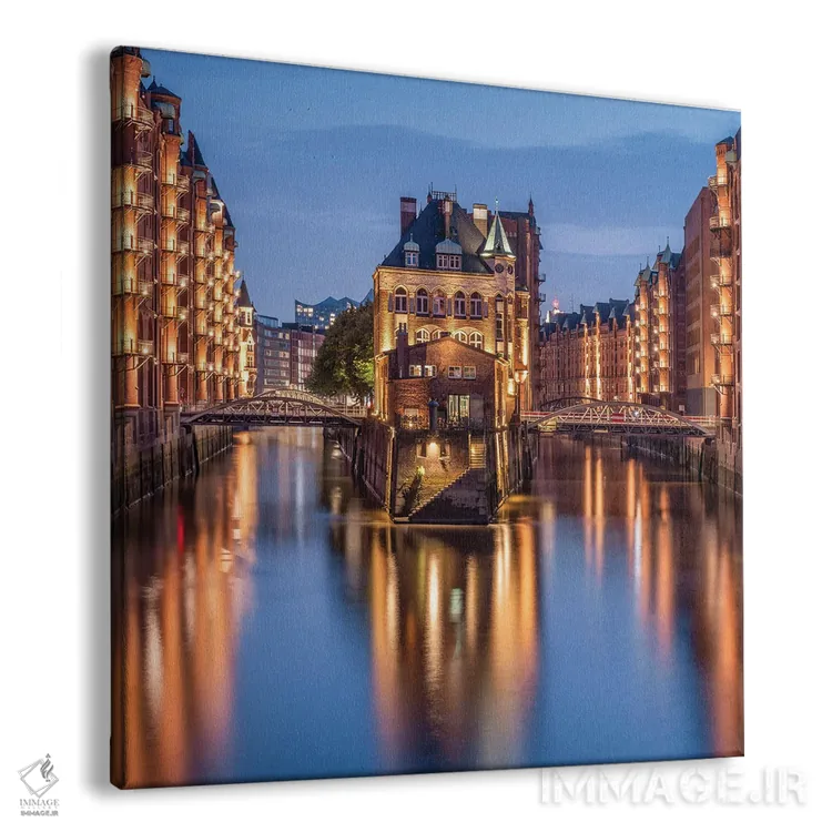 تابلو دکوراتیو Hamburg, Germany,قصر آبی تاریخی در منطقه سپایشرشتات، هامبورگ، د… اثر یان بکه - نمای پرسپکتیو محصول