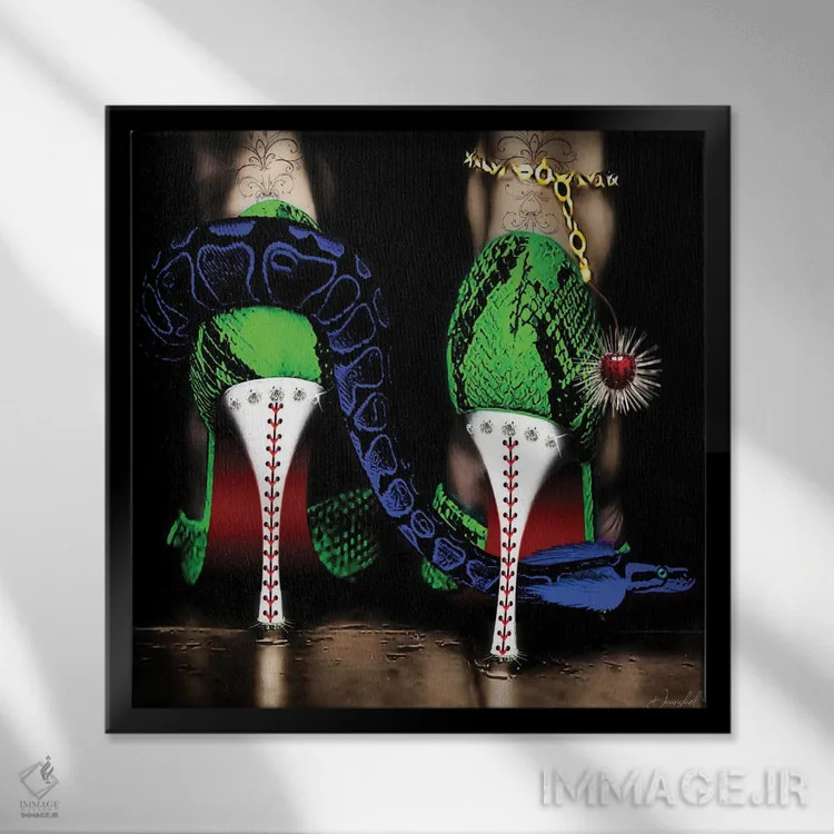 تابلو دکوراتیو کفش پاشنه بلند سبز اثر یان رافائل - نمای قابدار مشکی