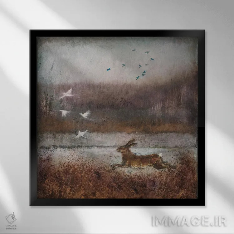 تابلو دکوراتیو خرگوش طلایی اثر جو رام - نمای قابدار مشکی