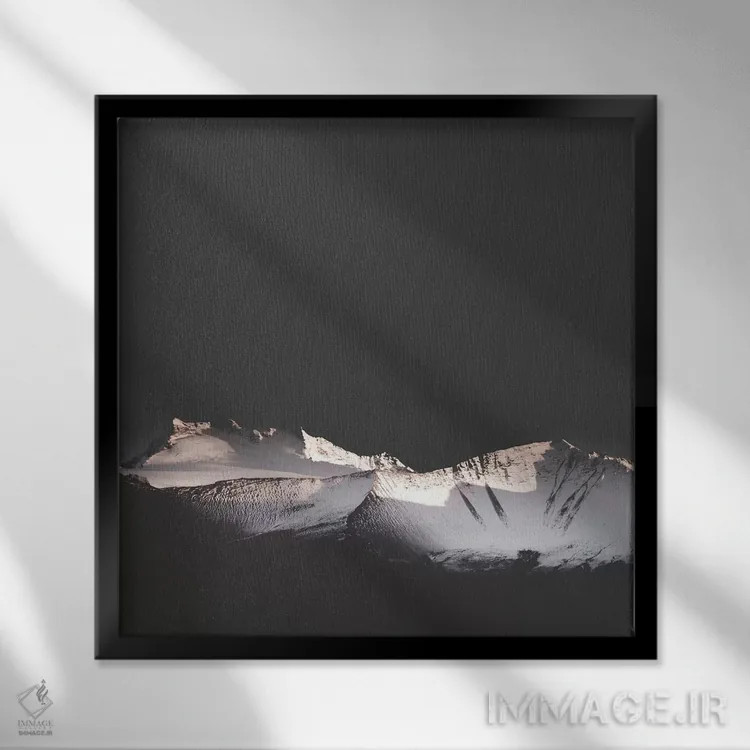 تابلو دکوراتیو کوه های سیاه اثر جو شاتر - نمای قابدار مشکی
