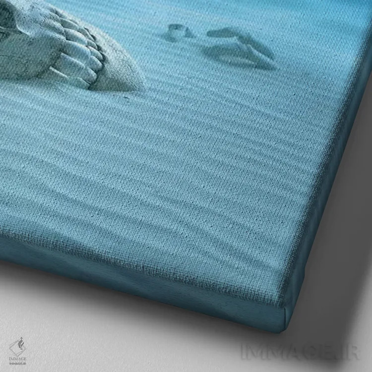 تابلو دکوراتیو جمجمه در کف شنی اقیانوس همراه با ماهی های کوچک که استخوا… اثر یوهان سوانپوئل - نمای نزدیک بافت بوم