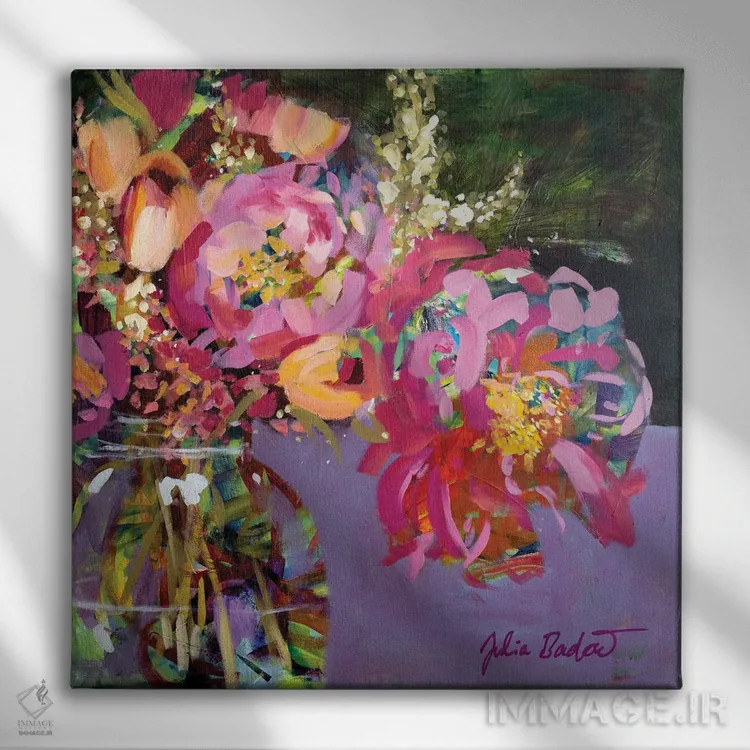 تابلو دکوراتیو زیبایی فراوان در یک شیشه اثر جولیا بادو - نمای روبهرو روی دیوار