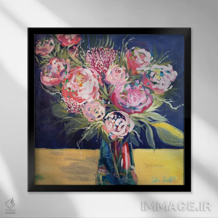 تابلو دکوراتیو شکوفه های سلطنتی اثر جولیا بادو - نمای قابدار مشکی