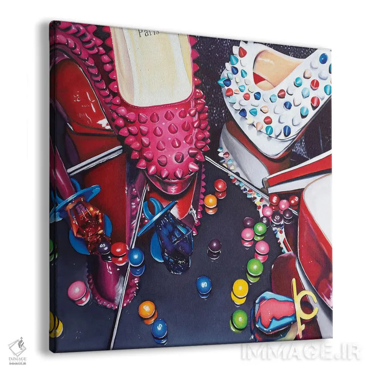 تابلو دکوراتیو کفش های لابوتن و آب نبات حلقه ای اثر جولیا رایان - نمای پرسپکتیو محصول
