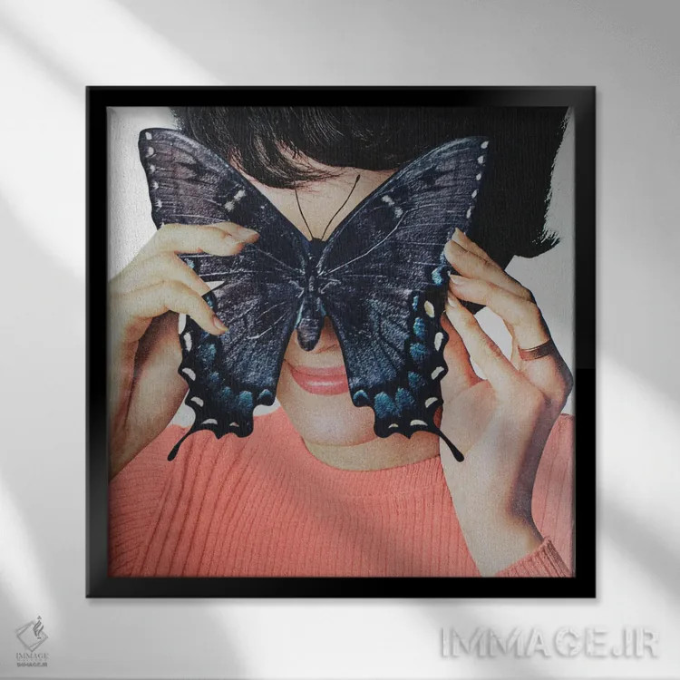 تابلو دکوراتیو پروانه مورفو اثر جولیا والک - نمای قابدار مشکی