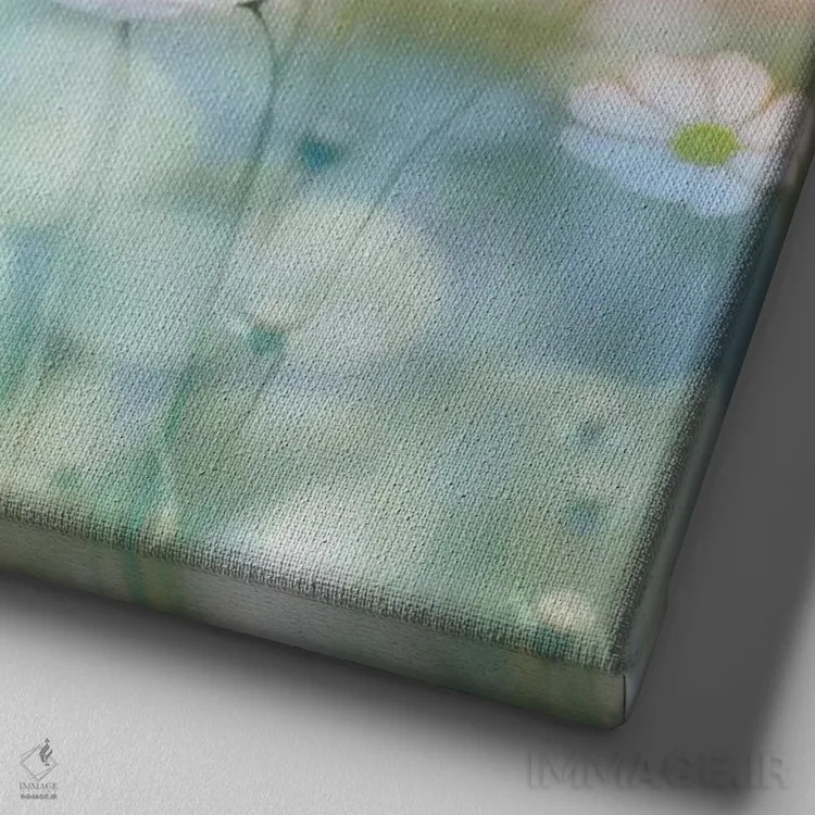 تابلو دکوراتیو چمنزار صبحگاهی II اثر کیت کاریگان - نمای نزدیک بافت بوم