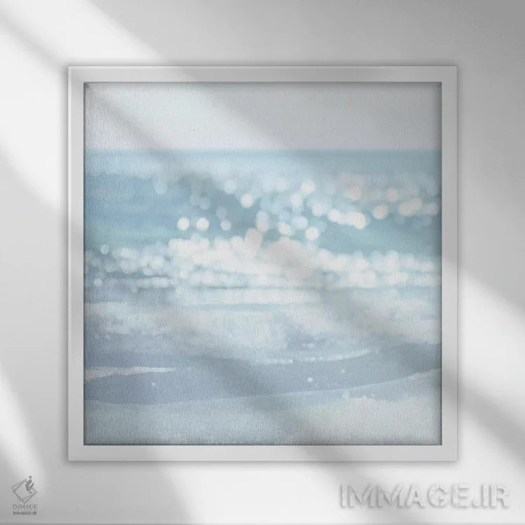 تابلو دکوراتیو بازتاب آرام I اثر کیت کاریگان - نمای قابدار سفید