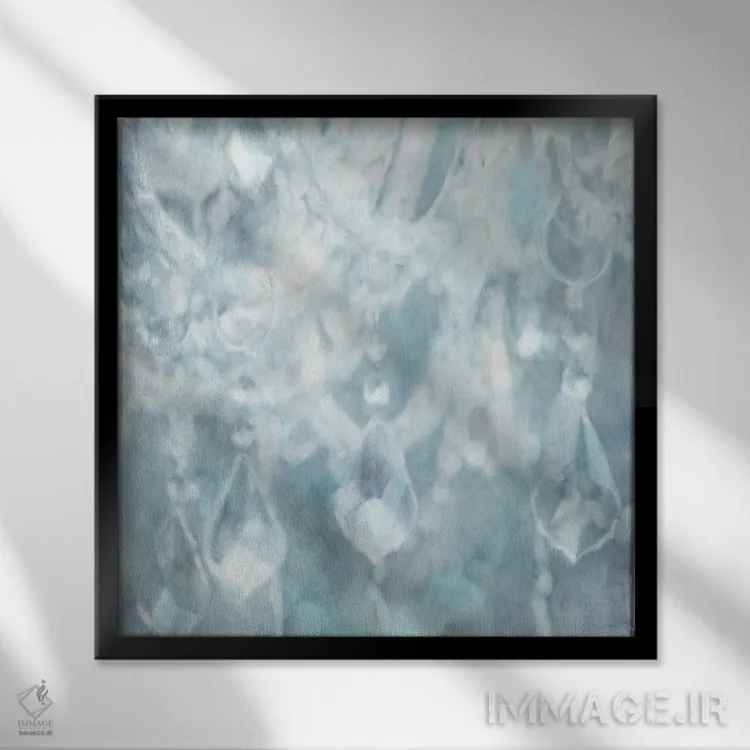 تابلو مدرن لوستر آبی فرانسوی اثر کاترینا جونز - نمای قابدار مشکی