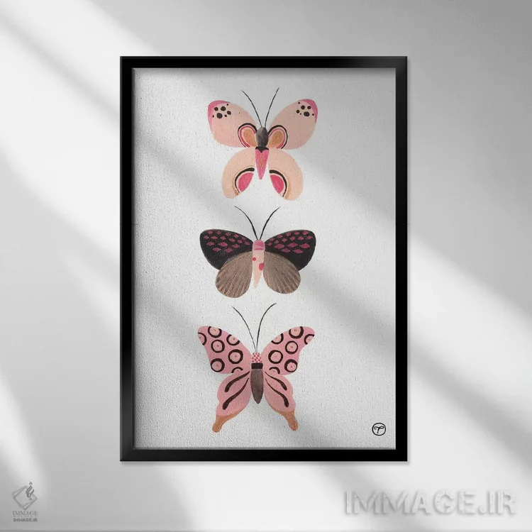 تابلو مینیمال سه تایی پروانه اثر کریتینگ تارین - نمای قابدار مشکی