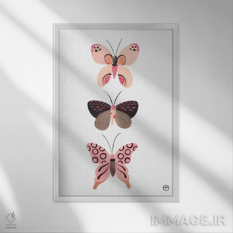 تابلو مینیمال سه تایی پروانه اثر کریتینگ تارین - نمای قابدار سفید