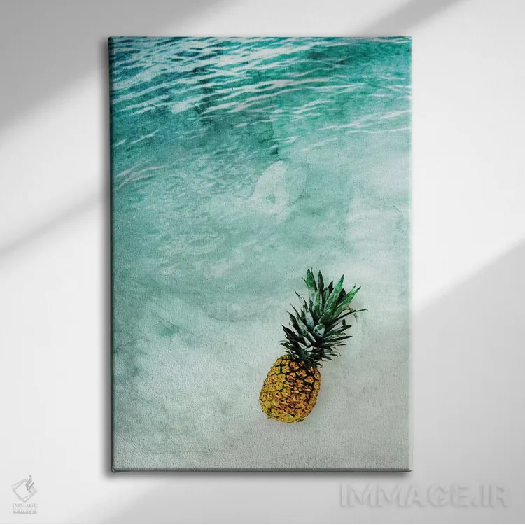 تابلو مینیمال تنها در نور اثر امانوئلا کاراتونی - نمای روبهرو روی دیوار