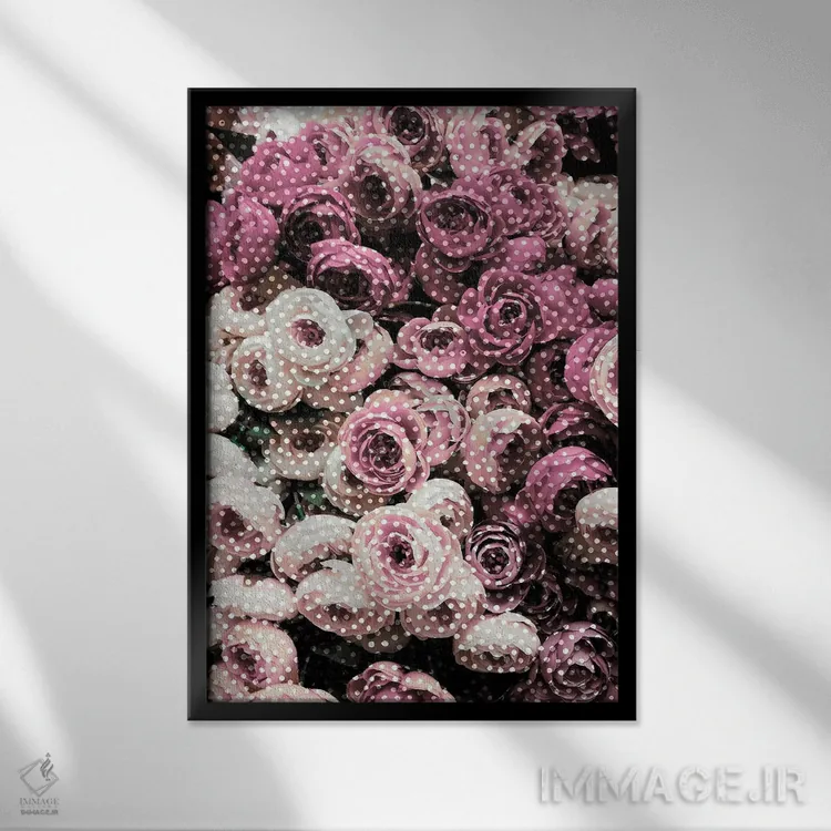 تابلو مدرن گل ها با خال خال اثر امانوئلا کاراتونی - نمای قابدار مشکی