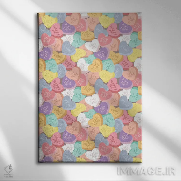 تابلو دکوراتیو آبنبات های کیچ ولنتاین اثر امانوئلا کاراتونی - نمای روبهرو روی دیوار