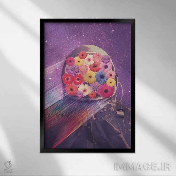 تابلو دکوراتیو گم شده در فضا اثر امانوئلا کاراتونی - نمای قابدار مشکی