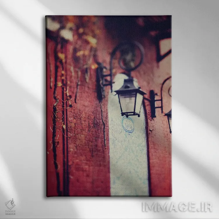 تابلو دکوراتیو روستا اثر چلسیا ویکتوریا - نمای روبهرو روی دیوار