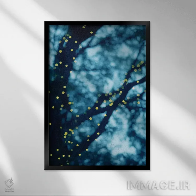 تابلو دکوراتیو در میان بوکه ۱ اثر چلسیا ویکتوریا - نمای قابدار مشکی