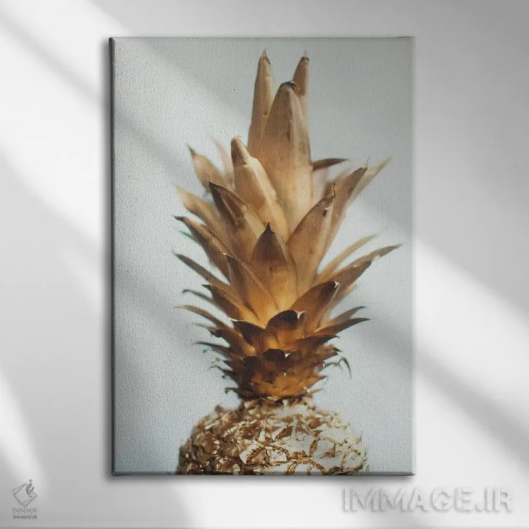 تابلو مینیمال آناناس طلایی اثر چلسیا ویکتوریا - نمای روبهرو روی دیوار