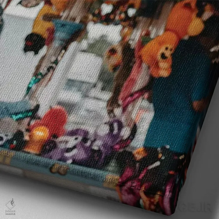 تابلو دکوراتیو جایزه اول اثر چلسیا ویکتوریا - نمای نزدیک بافت بوم